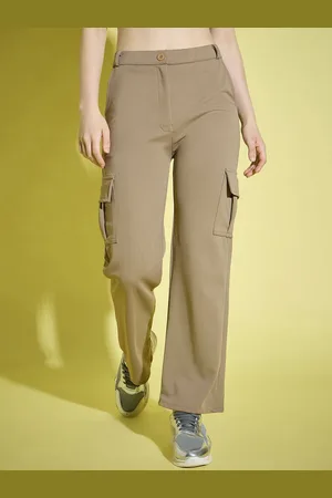 BuyNewTrend Women Relaxed High-Rise Cargos Trousers