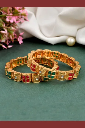 Shoshaa Set Of 2 Gold-Plated Stone-Studded Bangles