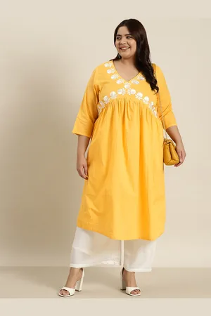 Sztori Plus Size Floral Embroidered V-Neck Cotton Empire Kurta