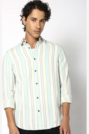 Blue Buddha Men Tailored Fit Spread Collar Vertical Striped Cotton Casual Shirt