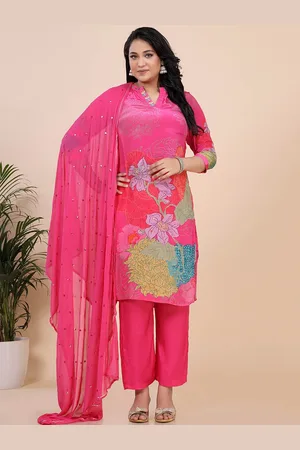 Amchoor Women Floral Printed V-Neck Thread Work Kurta with Trouser & Dupatta