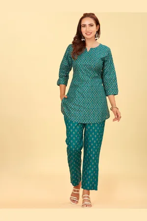 CHANSI Printed Ethnic Top With Trousers