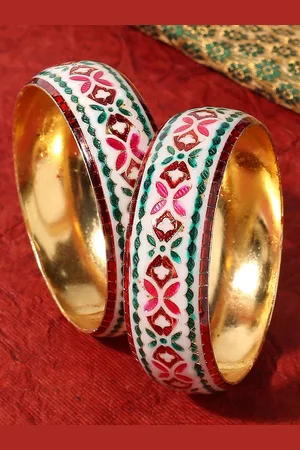 OOMPH Set of 2 Gold-Toned & Red Meenakari Floral Designed Bangle Set