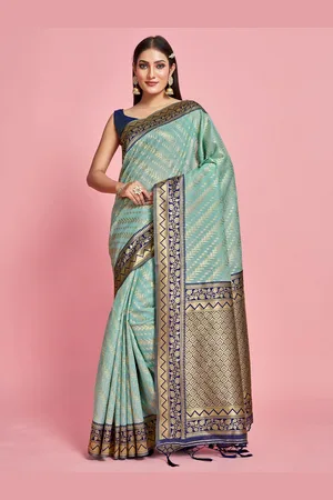 Mimosa Floral Woven Designed Zari Kanjeevaram Saree
