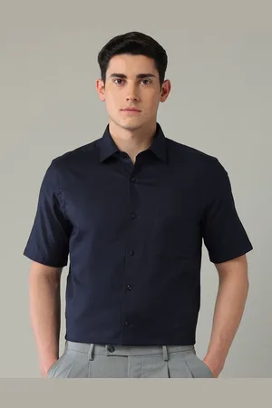 Arrow Men Classic Fit Spread Collar Textured Cotton Formal Shirt