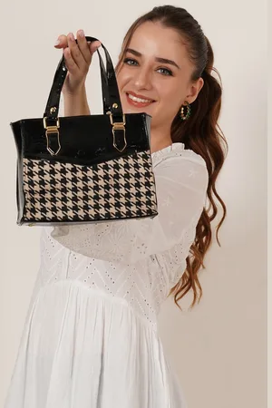 FABBHUE Women Checked Structured Handheld Bag