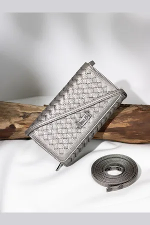 Inc 5 Women Textured Two Fold Wallet