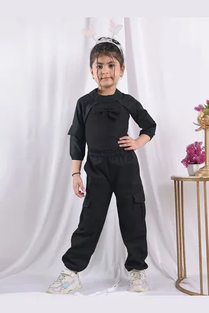NEUDIS Girls Shoulder Straps Top With Joggers & Jacket