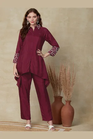 FASHOR Regular Shirt Collar Beads and Stones Kurta with Trousers