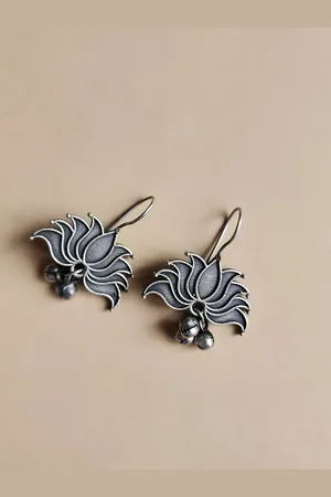 Sangria Silver Plated Oxidised Drop Earrings