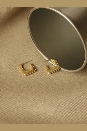 Krelin Square Hoop Earrings