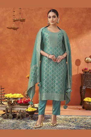HRITIKA Women Regular Kurta with Trousers & With Dupatta