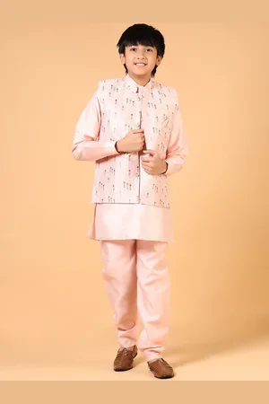 V-Mart Boys Mandarin Collar Pure Cotton Straight Kurta With Pyjamas & Jacket