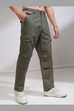 Highlander Men Straight Fit Cargos Trousers