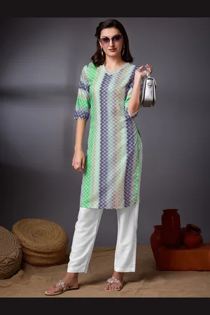Ishin Geometric Printed V-Neck Crepe Straight Kurta