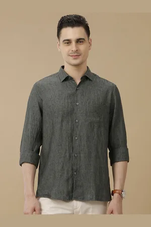 Linen Club Men Contemporary Slim Fit Solid Spread Collar Opaque Casual Shirt