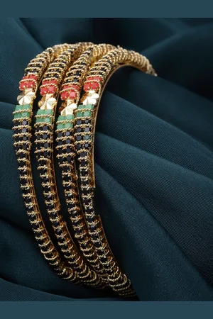 Sukkhi Set Of 4 Gold-Plated Stone-Studded Bangles