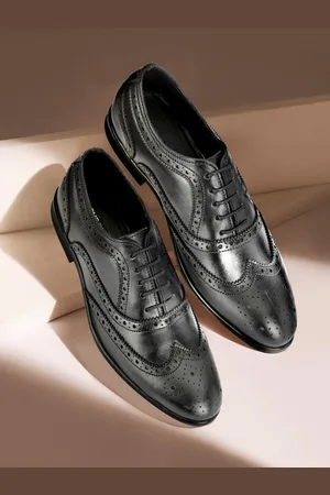 Provogue Men Textured Leather Formal Brogues
