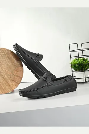 Viv Men Round Toe Loafers