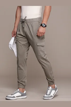 WROGN Men Smart Cargos Trousers