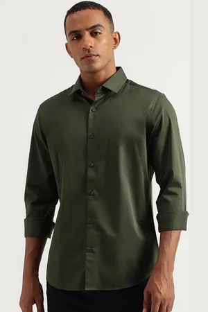 Benetton Spread Collar Slim Fit Cotton Casual Shirt