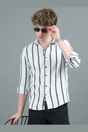 PAUL STREET Men Modern Tailored Fit Opaque Striped Casual Shirt