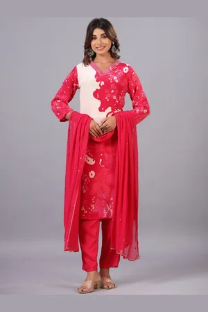 Amchoor Bandhani Printed V-Neck Sequinned Kurta with Trousers & Dupatta