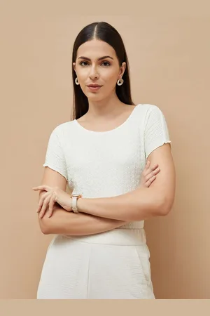 Lifestyle Women Extended Sleeves Pockets T-shirt