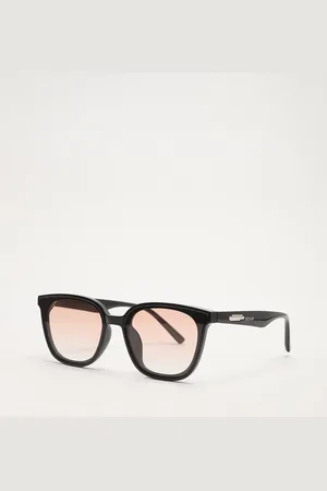 The Bear House Men Wayfarer Sunglasses BSG-AGDER-BK