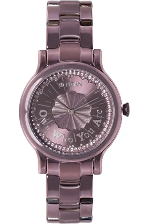 Titan Women Embellished Dial & Bracelet Style Straps Analogue Watch NM95108QM01