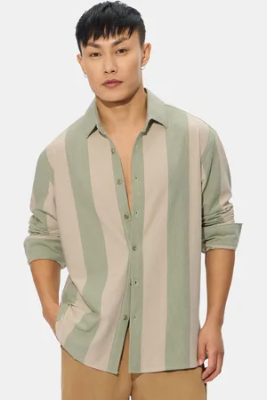 The Souled Store Men Spread Collar Textured Cotton Casual Shirt