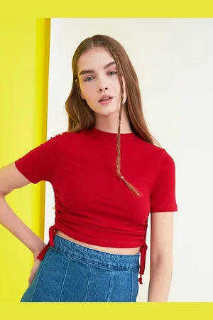 Trendyol Women Red Solid Crop Top