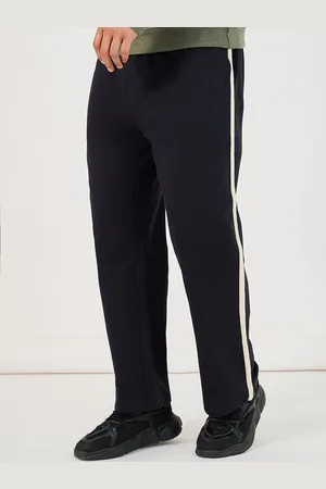 Styli Men Oversized Fit Taped Side Striped Open Hem Jogger