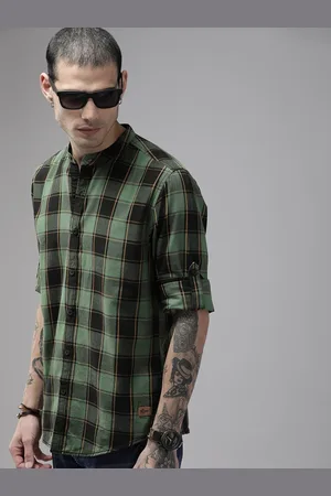 Roadster The Lifestyle Co. Men Green & Black Checked Pure Cotton Casual Shirt