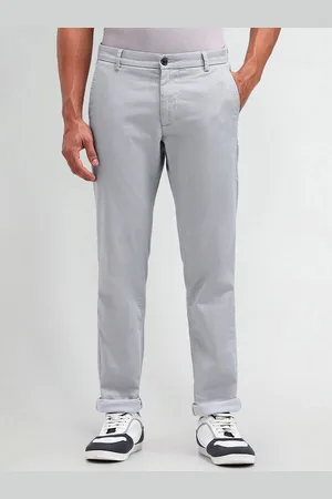 Arrow Men Solid Slim Fit Chinos Trousers