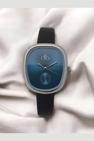 DressBerry Women Brass Dial & Leather Straps Analogue Watch MPDBI-008-SS