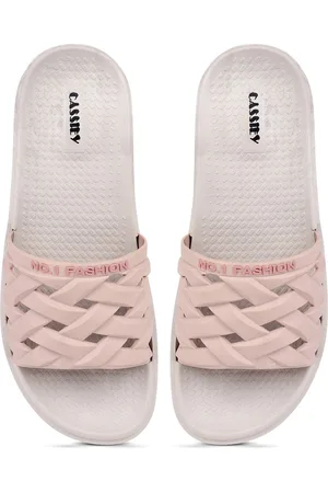 CASSIEY Women Rubber Slip-On
