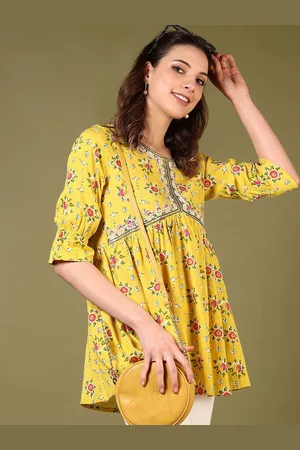 V-Mart Women Floral Printed Kurti
