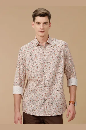 Linen Club Men Contemporary Spread Collar Slim Fit Printed Shirt