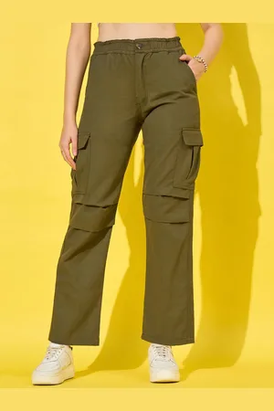 BuyNewTrend Women Relaxed High-Rise Cargos Trousers
