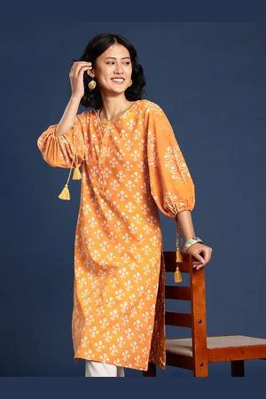 Taavi Rangeen Dabu Pure Cotton Ethnic Motifs Printed Flared Sleeves Kurta