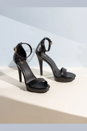 Inc 5 Party Stiletto Sandals with Buckles