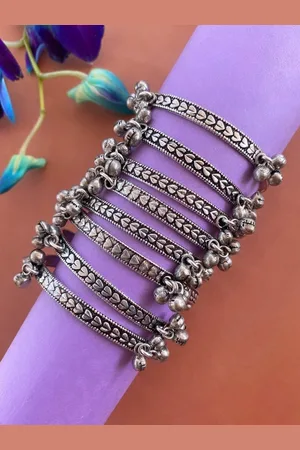 ATIBELLE Set Of 8 Silver-Plated Ghunghroo Stone-Studded Bangles