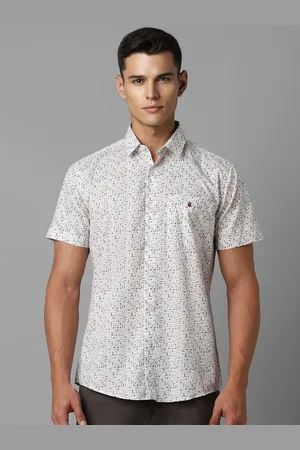 Louis Philippe Men Spread Collar Geometric Printed Cotton Slim Fit Casual Shirt