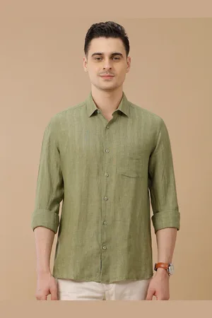 Linen Club Men Contemporary Slim Fit Bengal Stripes Opaque Striped Casual Shirt