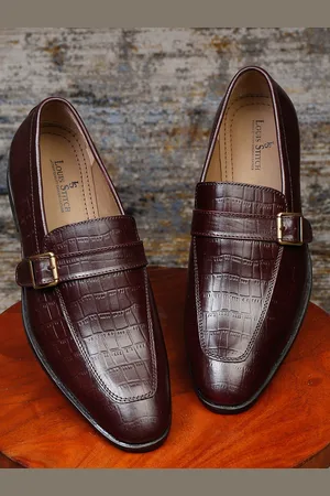 LOUIS STITCH Men Red Printed Leather Loafers