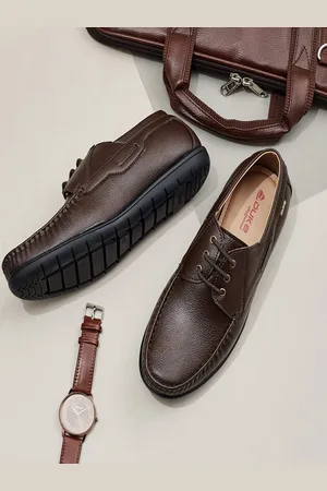 Duke Men Textured Lace-Up Derbys