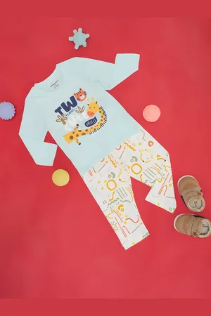 Pantaloons Boys Printed Pure Cotton T-shirt With Shorts