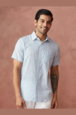 Fabindia Men Spread Collar Abstract Printed Cotton Slim Fit Casual Shirt