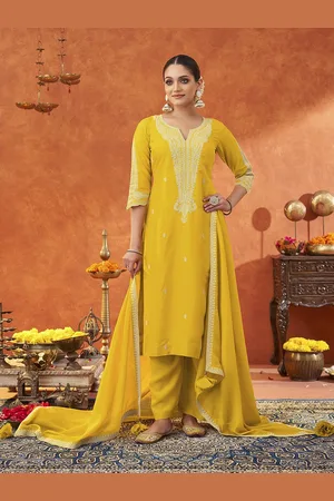 HRITIKA Women Embroidered Regular Kurta with Palazzos & With Dupatta